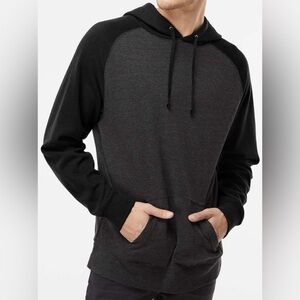 Men’s 2XL Hooded Sweatshirt (NWOT)